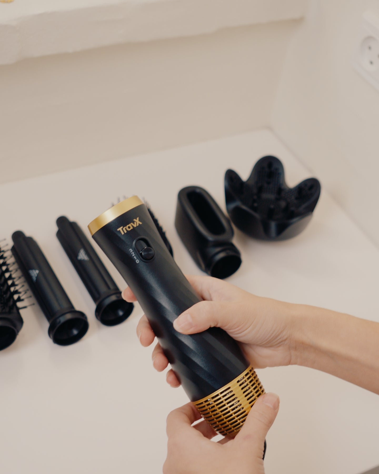 6-i-1 Hot Air Styler